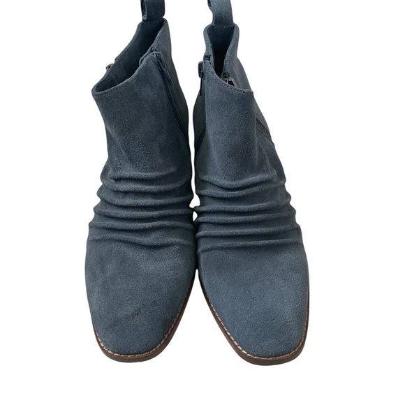 NWOT Women's Blue Suede Ankle Boots SOLE SOCIETY Size 7.5 - Picture 4 of 15